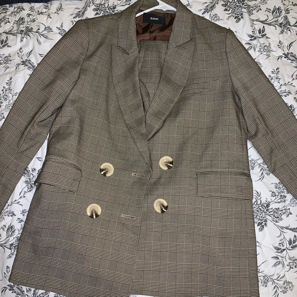 Set. Blazer with pantsuit high quality material